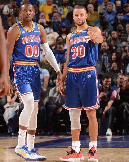 亚历山大：打破赛季73胜很有意义，希望去冲击33连胜纪录（亚历山大：超越73胜意义非凡，盼挑战33连胜纪录）