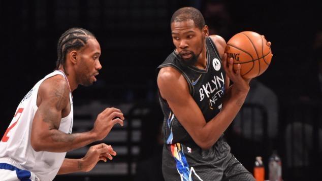 大巴黎官方：舍瓦利耶脚踝受伤接受治疗，杜埃正在恢复阶段（巴黎圣日耳曼官宣：舍瓦利耶脚踝伤已接受治疗，杜埃正处恢复期）