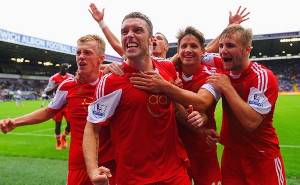 泪目，若塔遗孀被邀请到葡萄牙超级杯现场，全场球迷起立致意（葡萄牙超级杯邀若塔遗孀出席，全场球迷起立致敬，令人动容）