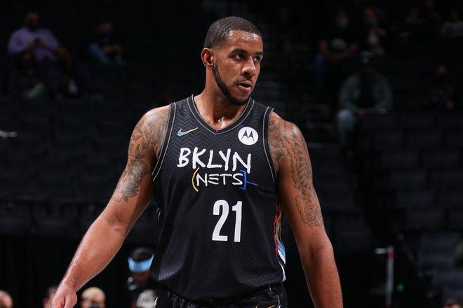 萨拉赫自加 萨拉赫自加